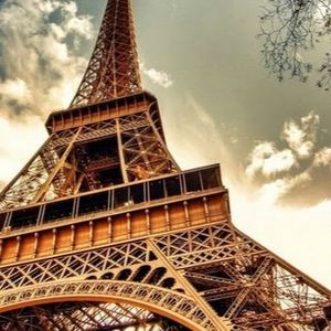 Meet your Posher, Claire